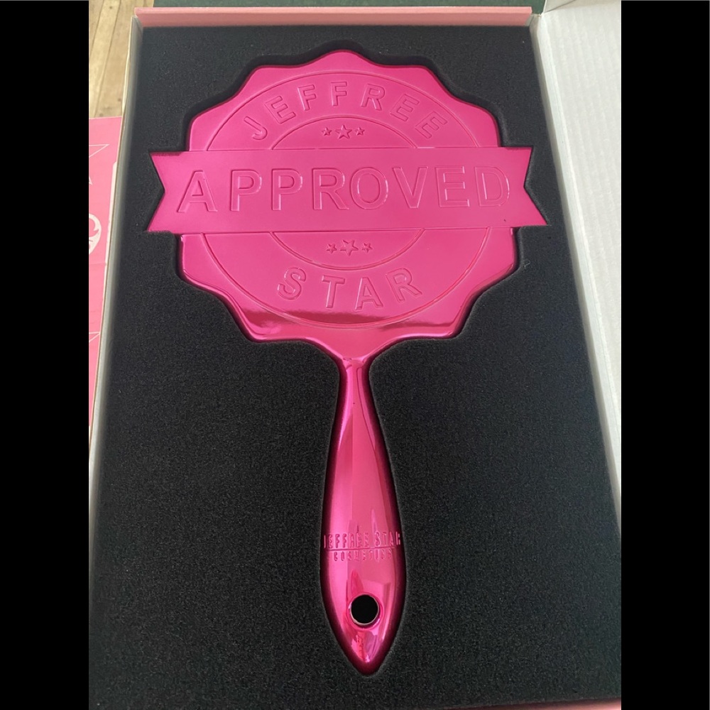 Jeffree Star Exclusive Mirror baby pink chrome